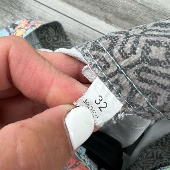 Rip Curl Surf Tropical Board Shorts Swim Trunks Men’s Size S - Picture 9 of 9